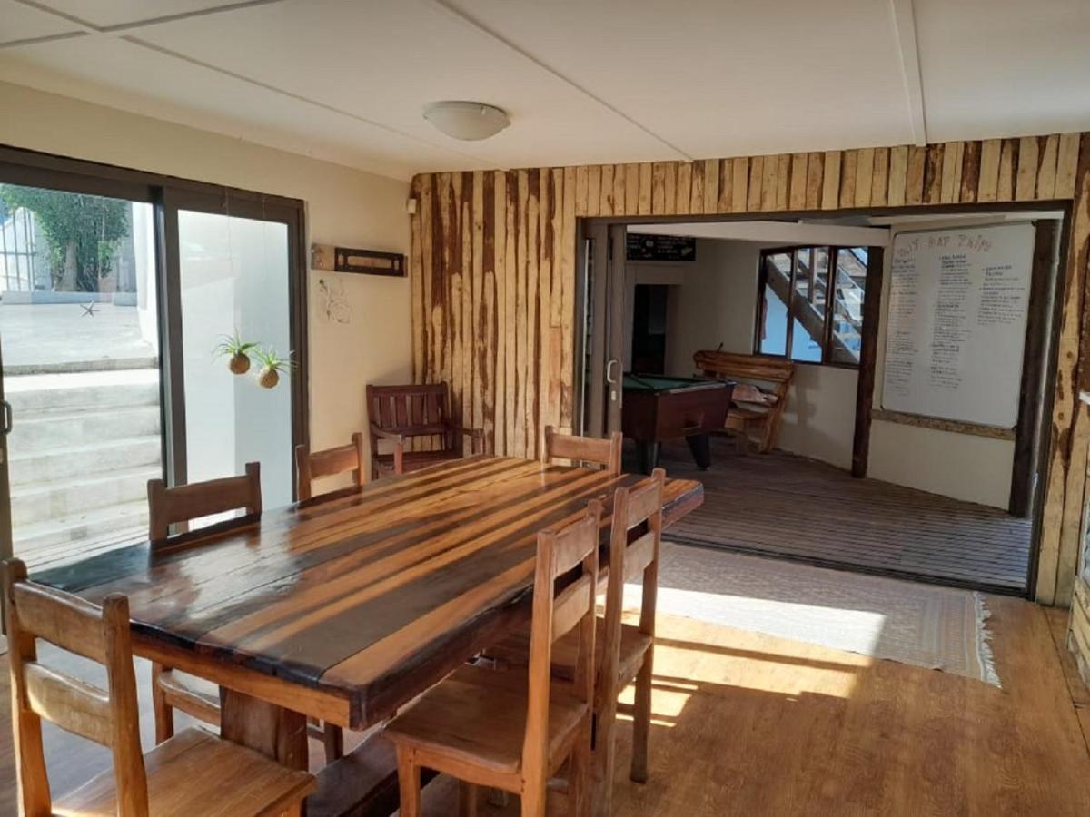 Island Vibe Knysna Hostel Exterior photo