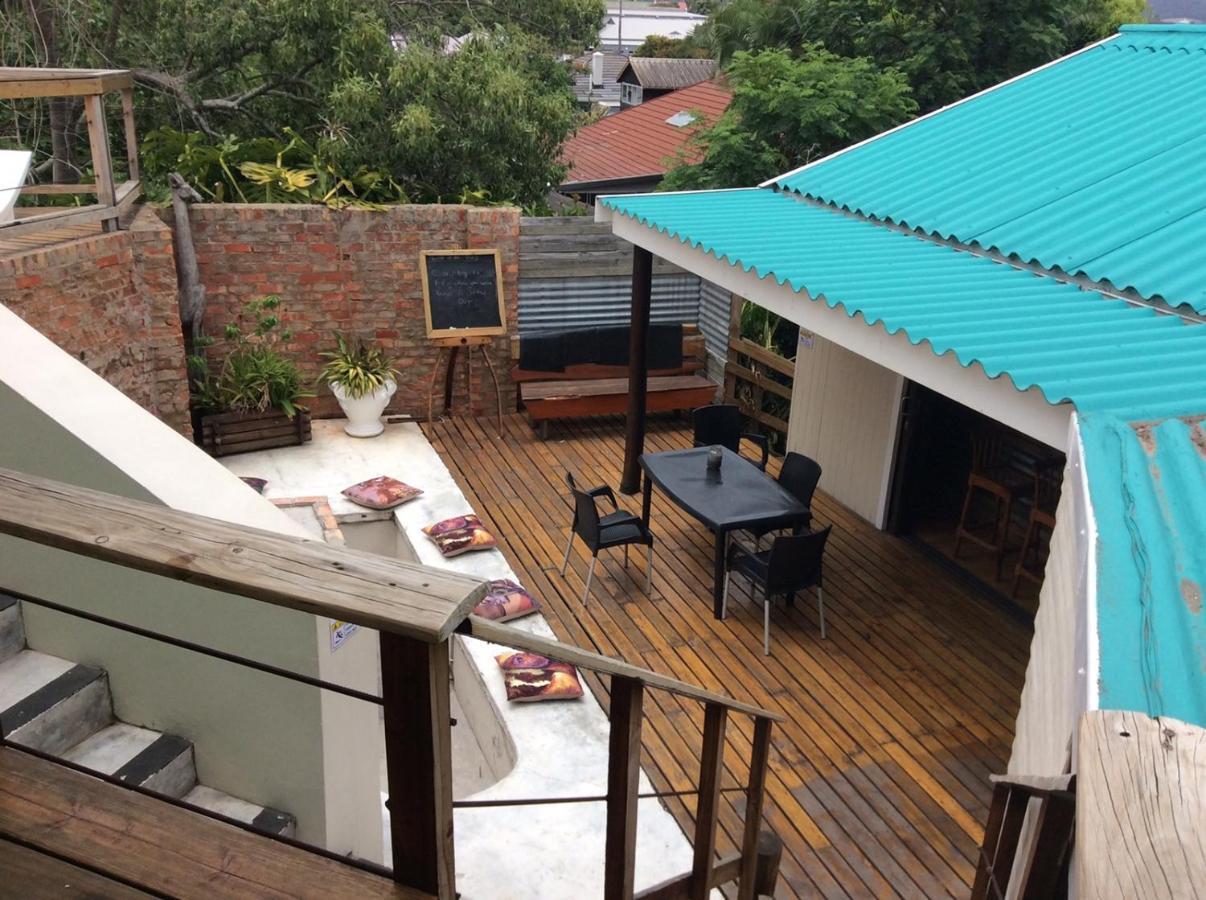 Island Vibe Knysna Hostel Exterior photo